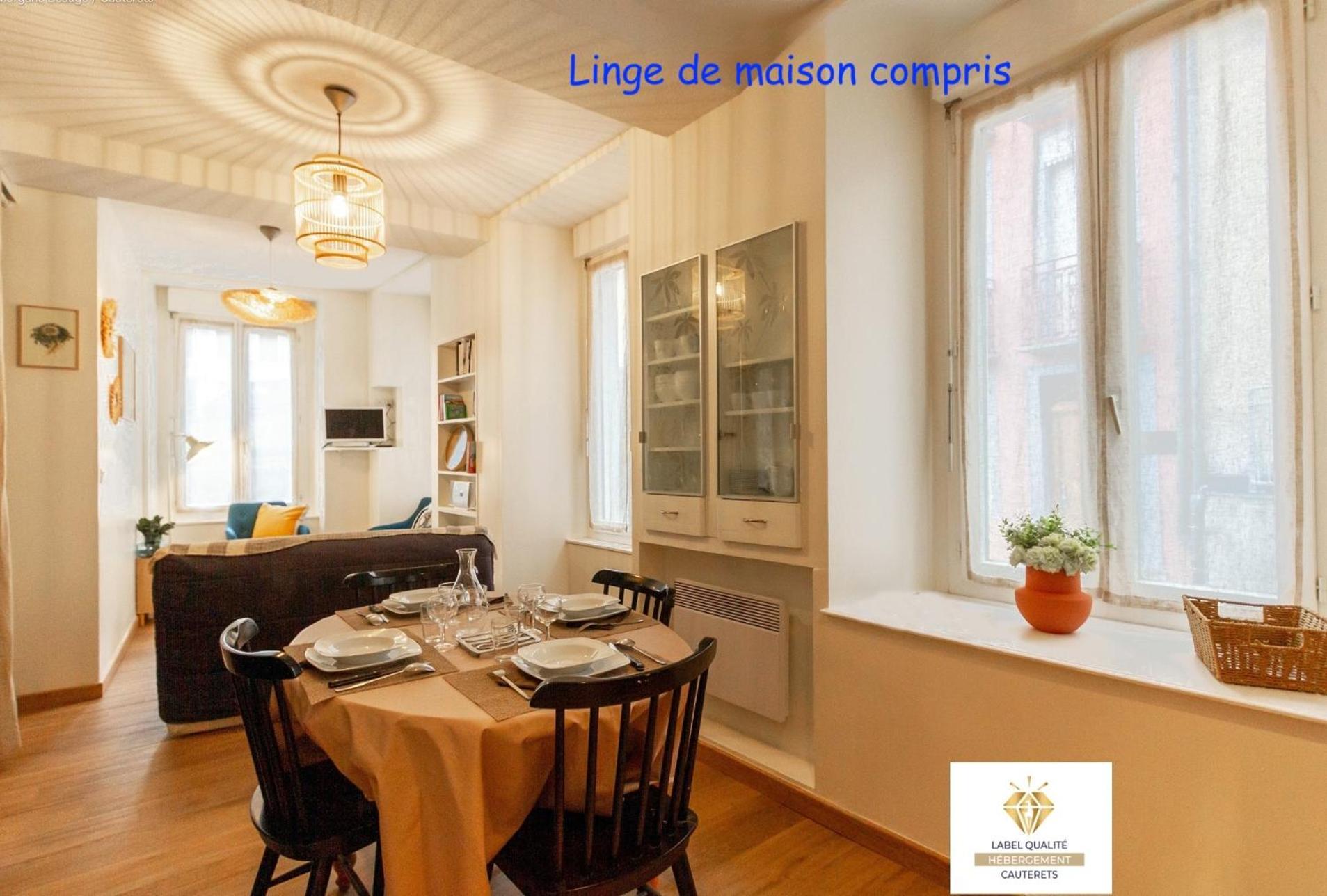 Charmant Appartement Au Calme En Plein Centre Ville Avec Wifi Et Linge De Maison Inclus Cauterets Bagian luar foto